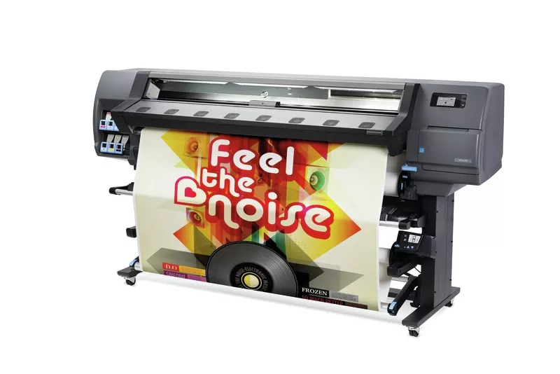 HP Latex 330 right hand side with printl 
